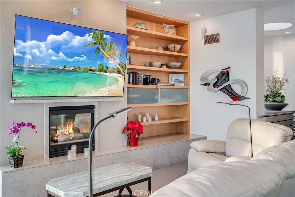 512 S Bay Front Property Photo 17