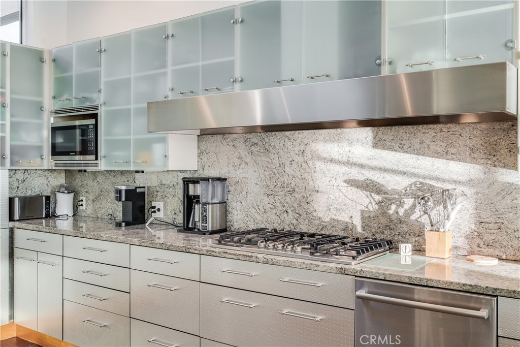 512 S Bay Front Property Photo 22