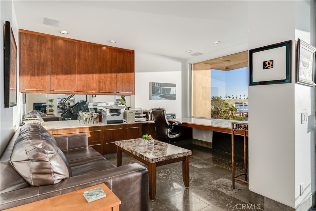 512 S Bay Front Property Photo 29