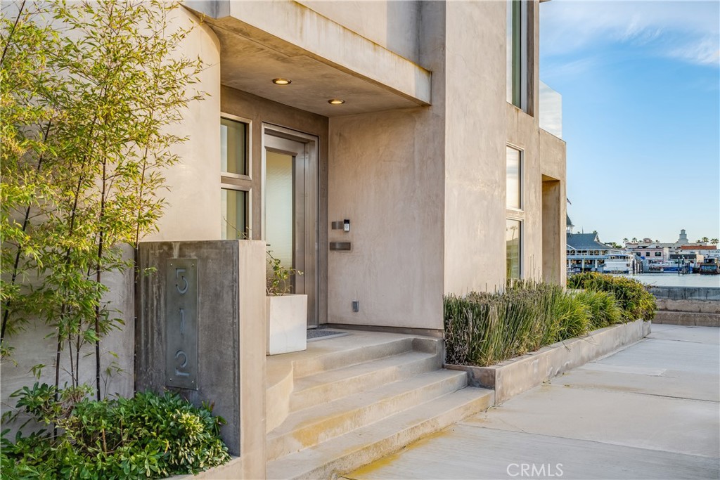 512 S Bay Front Property Photo 37