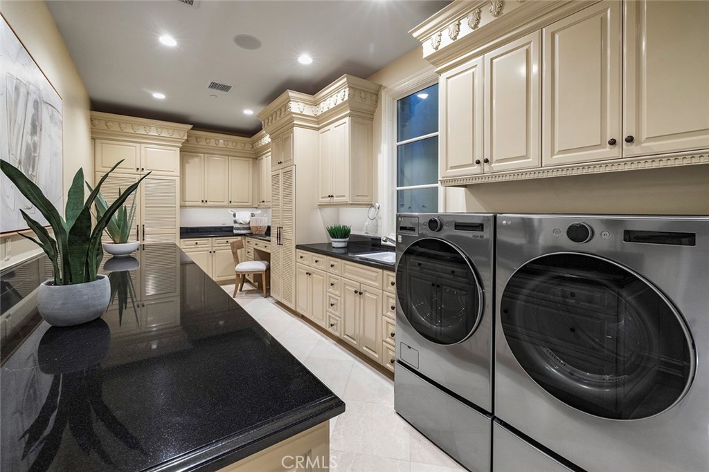 26 Deep Sea Property Photo 36