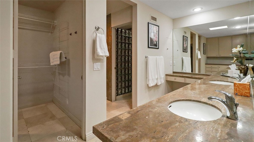 76975 Robin Drive Property Photo 13