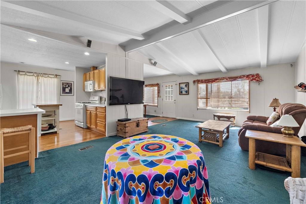 44505 Silver Valley Road Property Photo 7