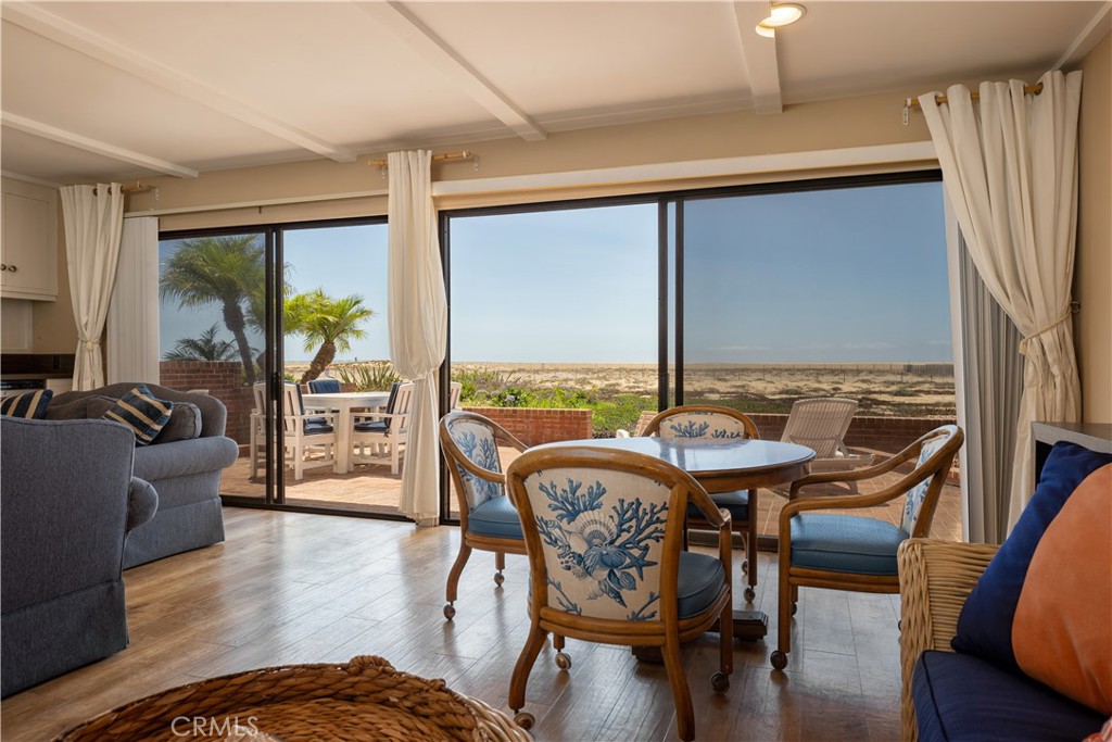 1303 E Balboa Boulevard Property Photo 12