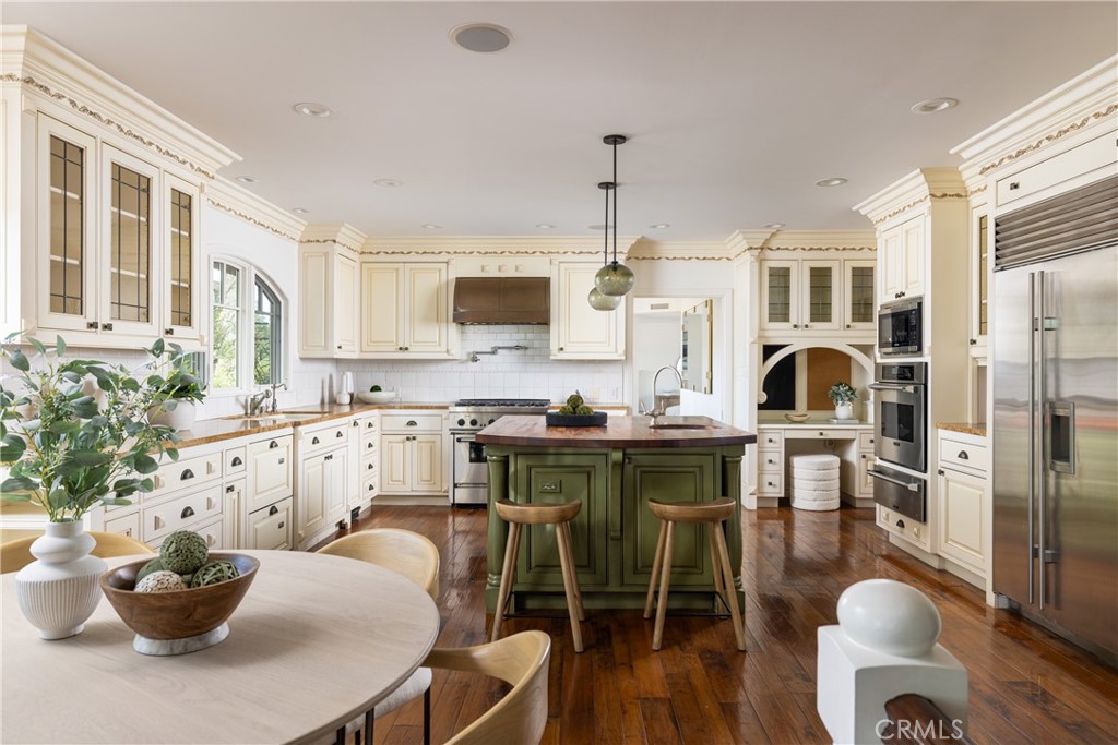 3 Cypress Point Lane Property Photo 18