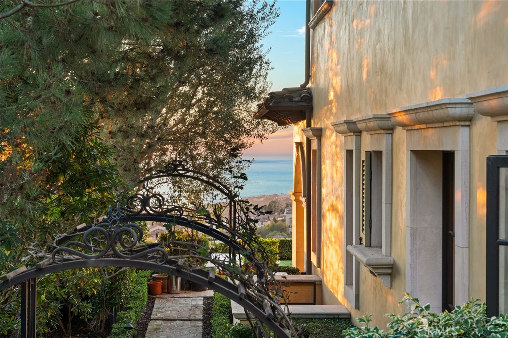 9 Clear Water Property Photo 37