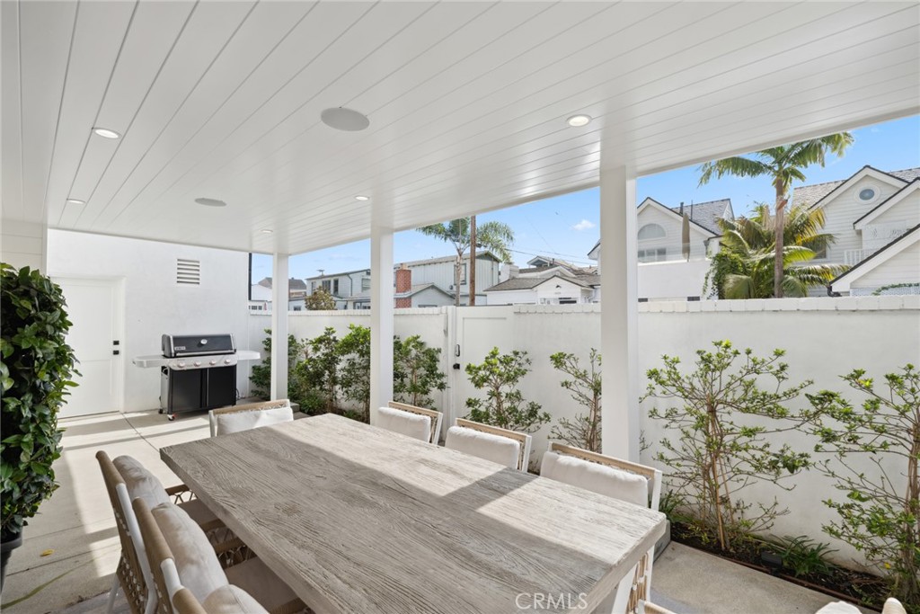 300 Coral Avenue Property Photo 13