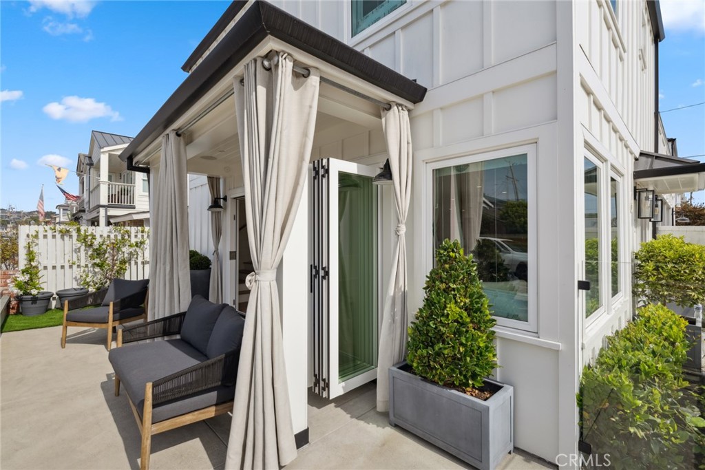 300 Coral Avenue Property Photo 25