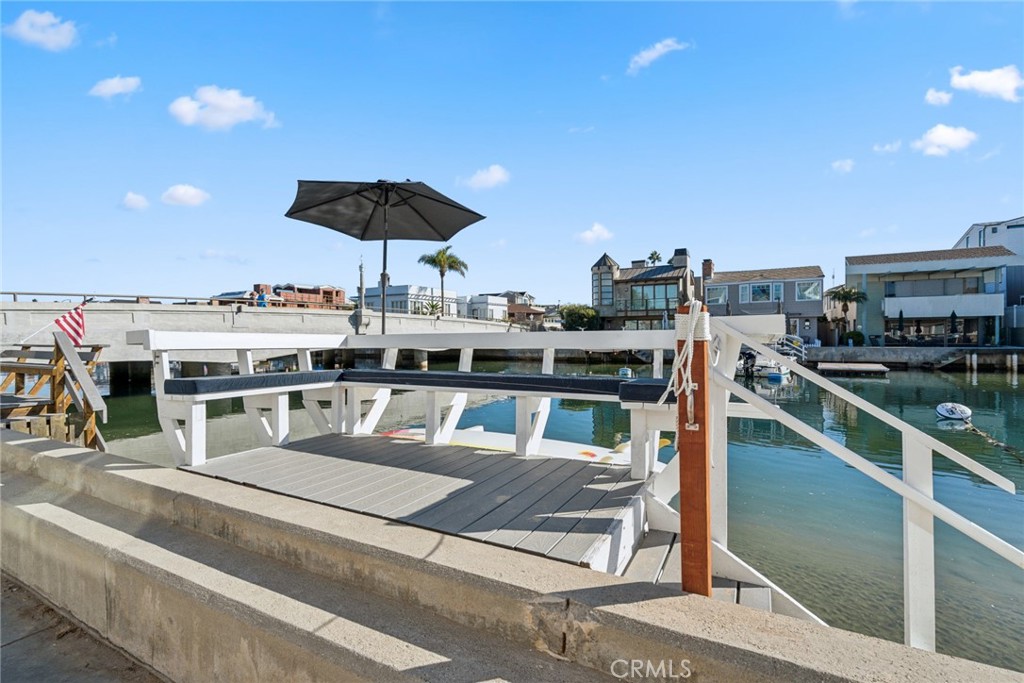 125 Grand Canal Property Photo 3