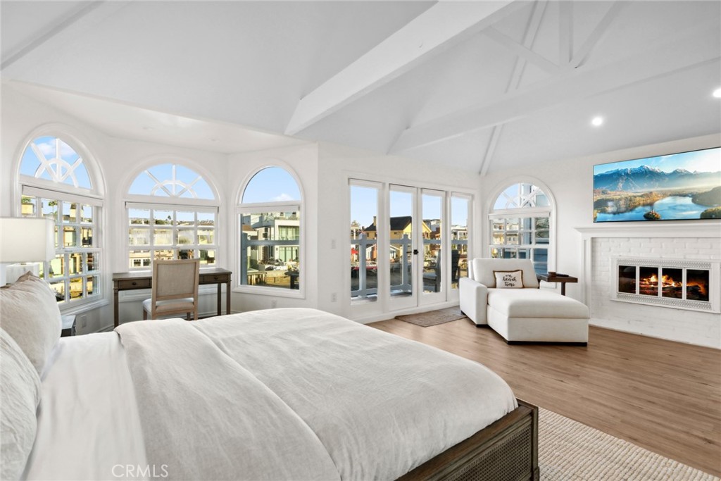 125 Grand Canal Property Photo 20