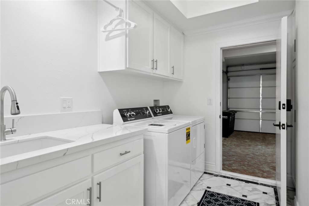 125 Grand Canal Property Photo 33
