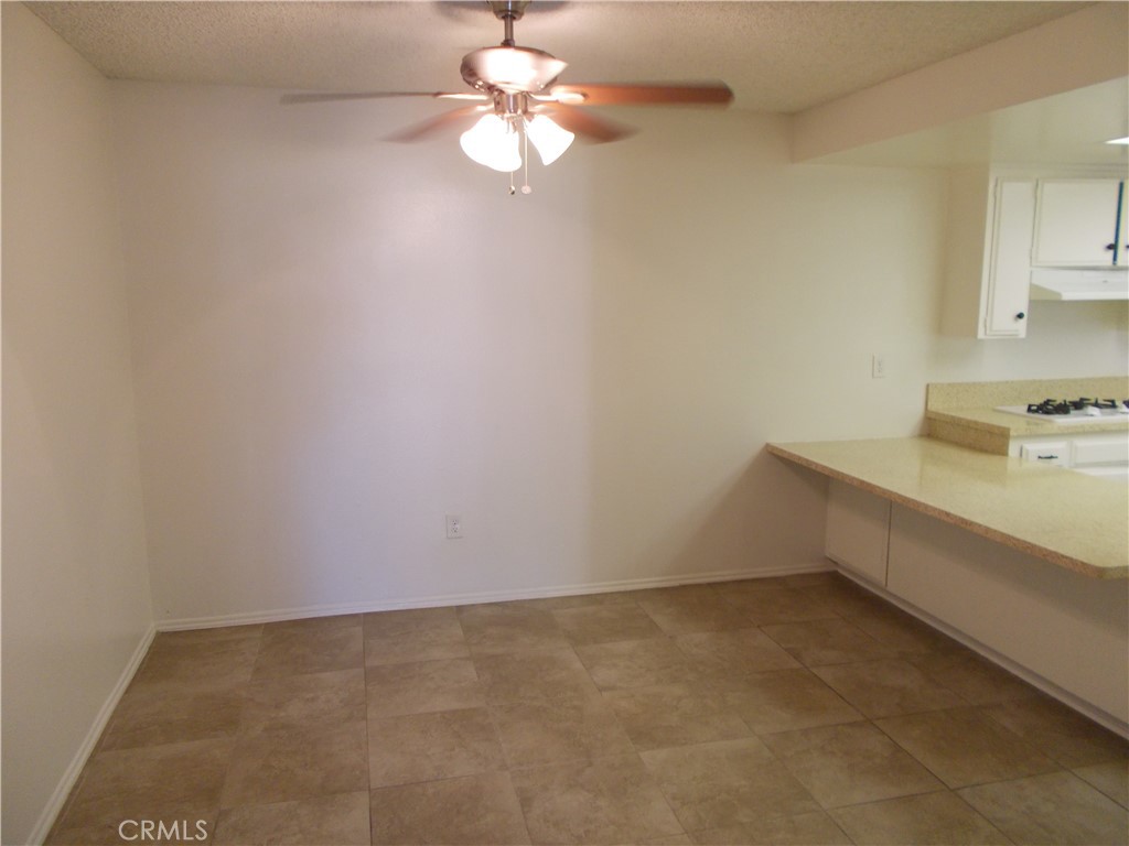 3734 S Marine Street Property Photo 5