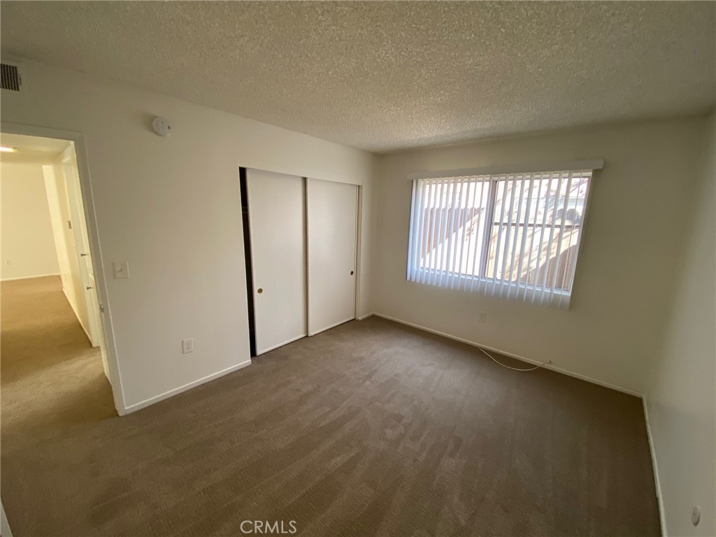 3734 S Marine Street Property Photo 12