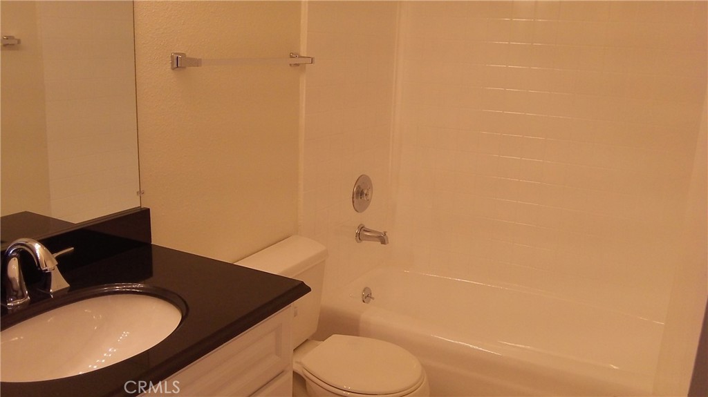3734 S Marine Street Property Photo 19