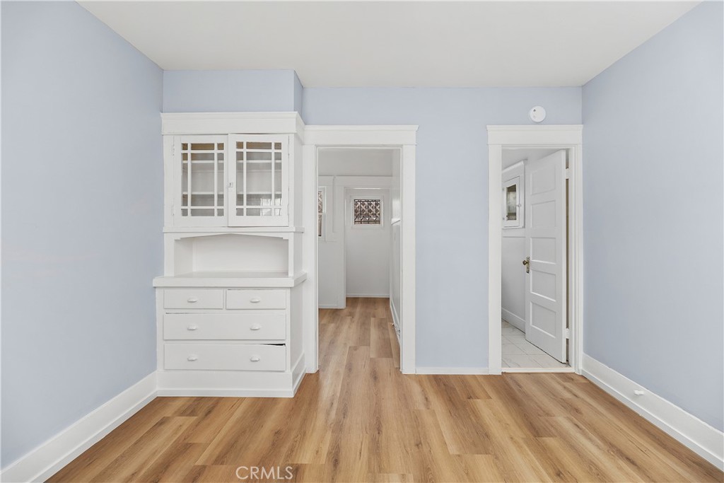 1070 Loma Vista Drive Property Photo 6