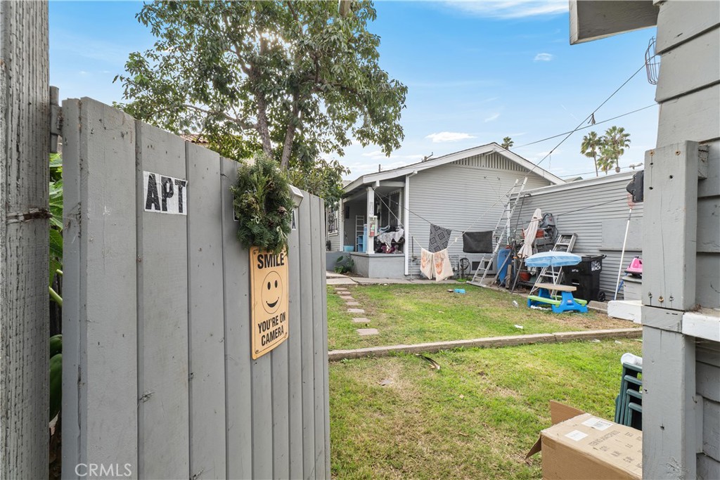 1070 Loma Vista Drive Property Photo 24