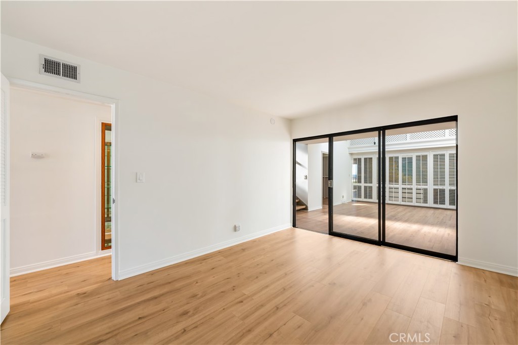 1510 W Oceanfront Property Photo 41