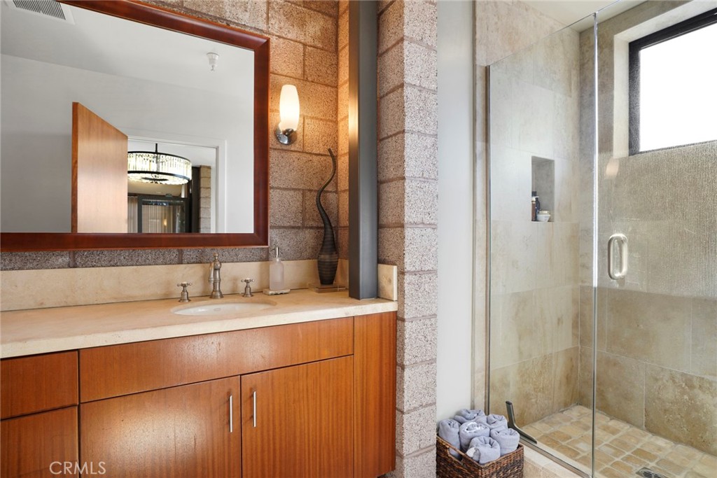 2410 Newport Blvd Property Photo 20