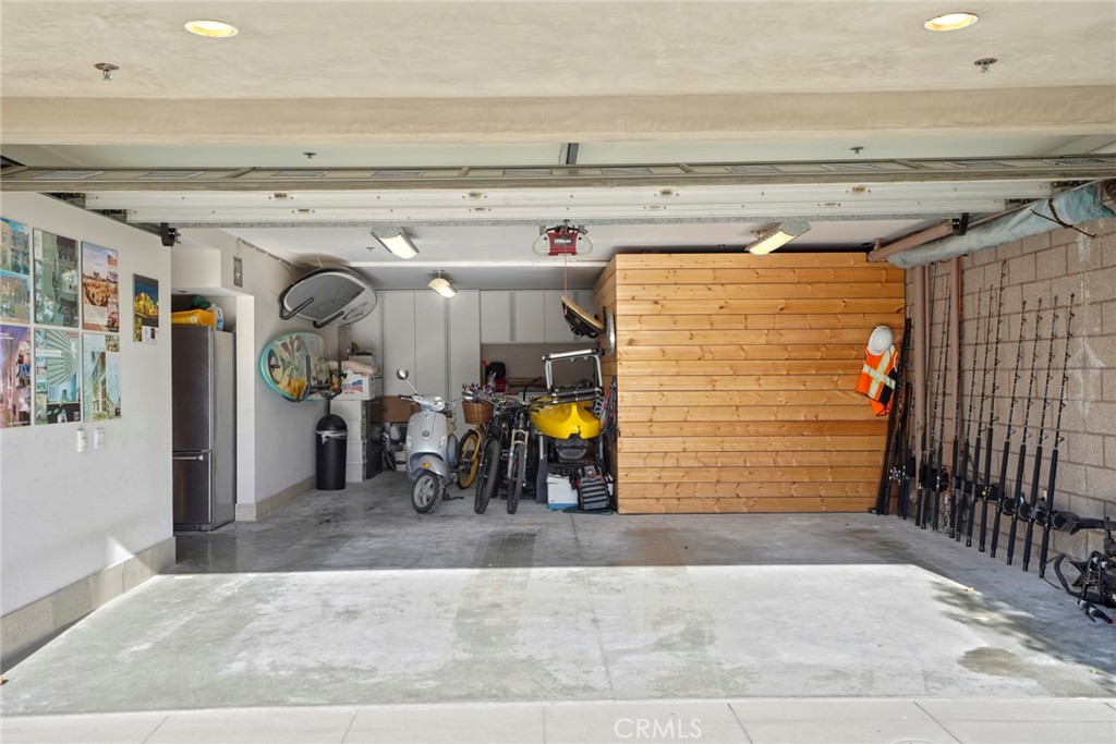 2410 Newport Blvd Property Photo 24