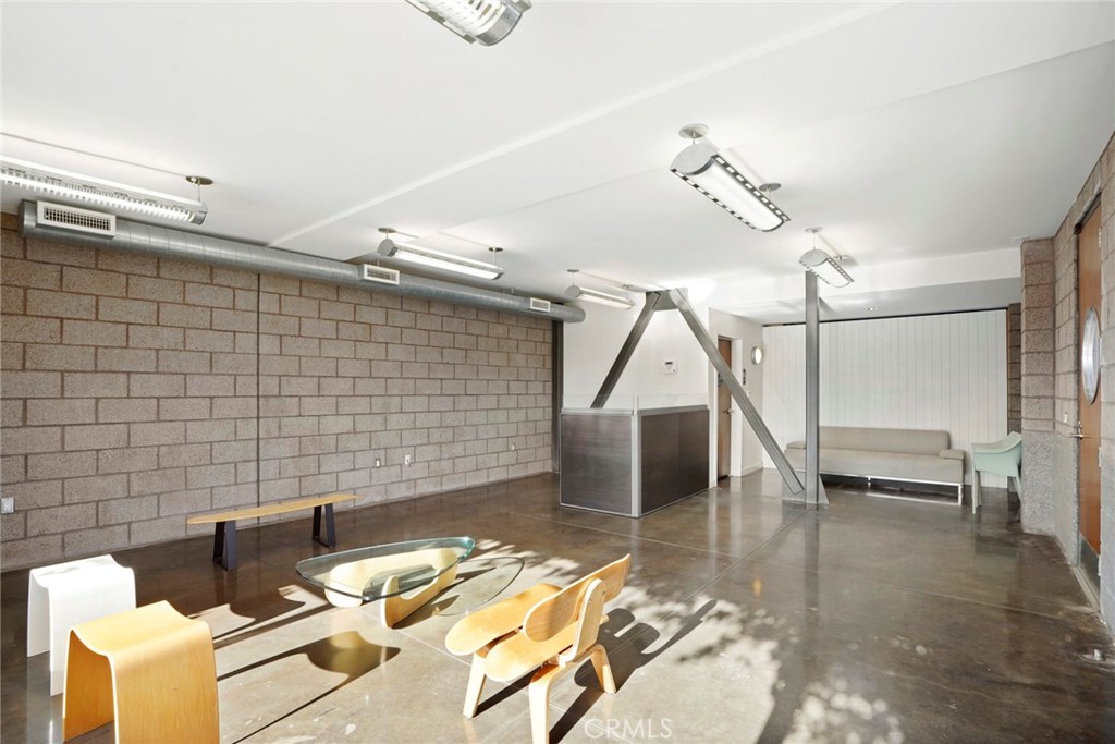2410 Newport Blvd Property Photo 35