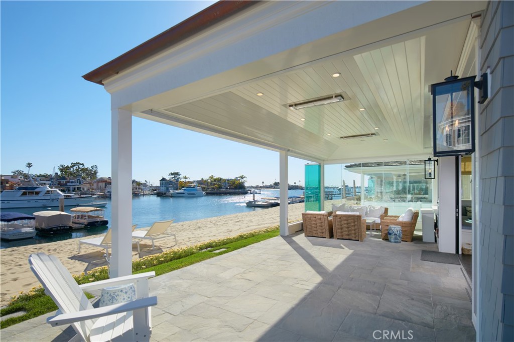 14 Beacon Bay Property Photo 12
