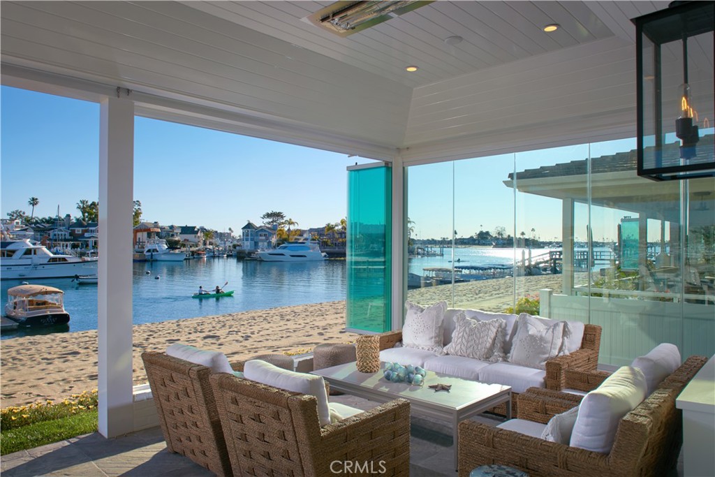 14 Beacon Bay Property Photo 13