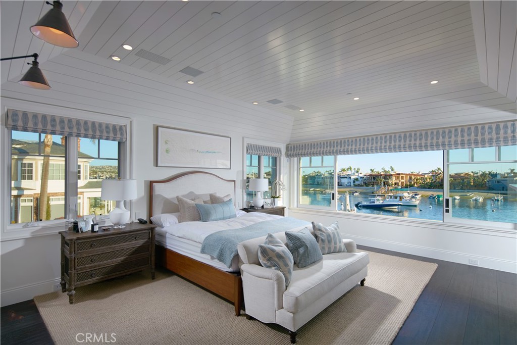14 Beacon Bay Property Photo 18