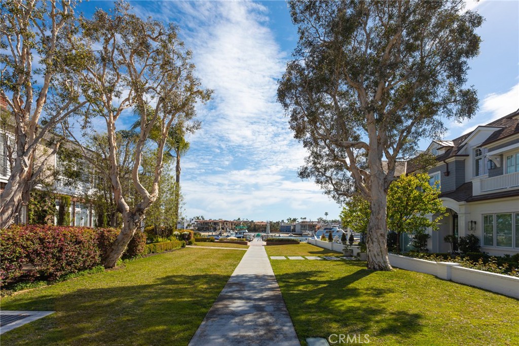 14 Beacon Bay Property Photo 44