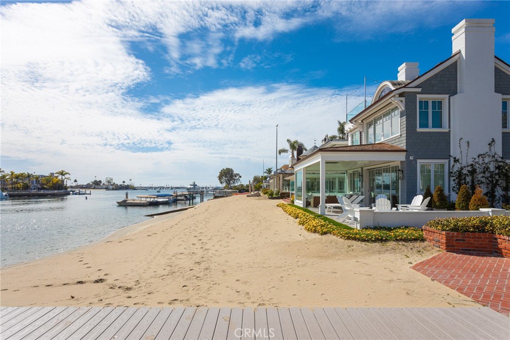 14 Beacon Bay Property Photo 45