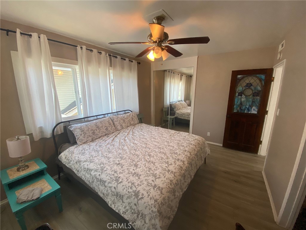 1006 E. Balboa Blvd B Property Photo 16