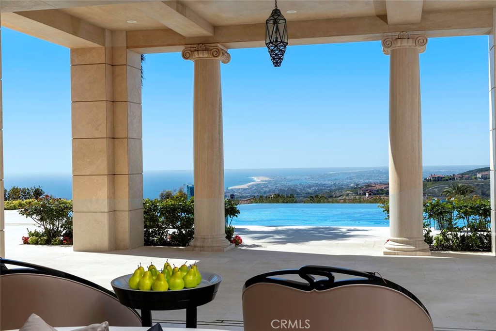 6 Midsummer Property Photo 8
