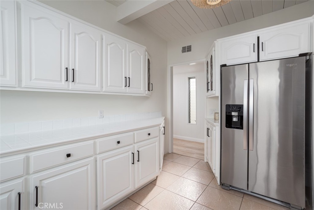 1809 W Bay Avenue Property Photo 16