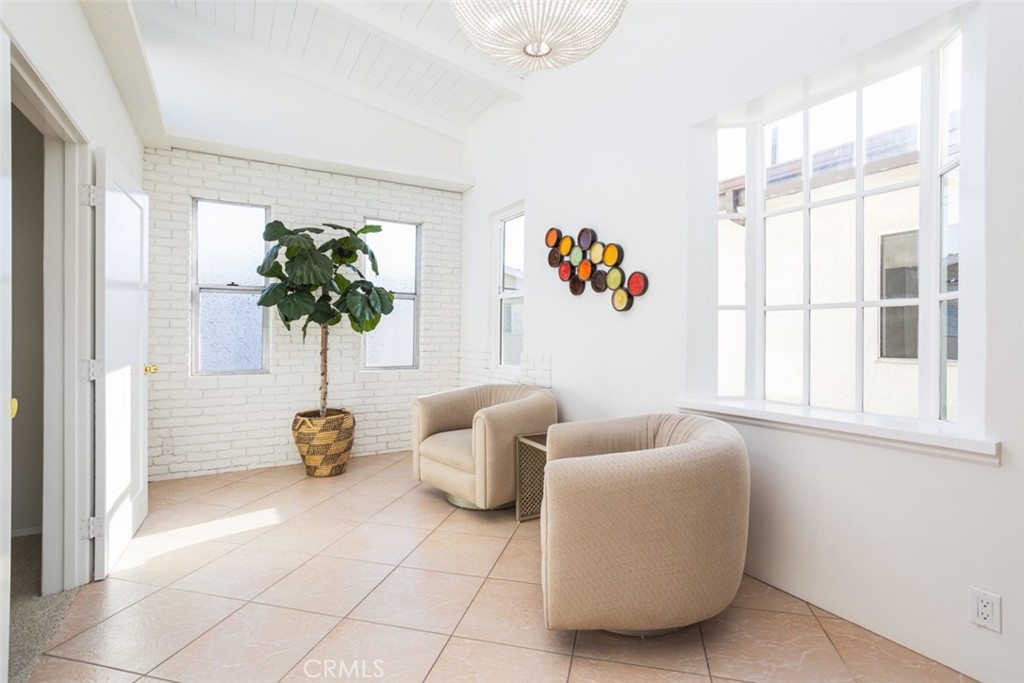 1809 W Bay Avenue Property Photo 25