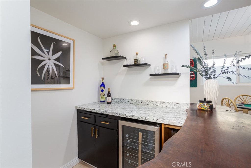 1809 W Bay Avenue Property Photo 29