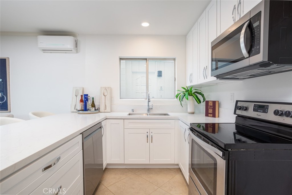 1809 W Bay Avenue Property Photo 37