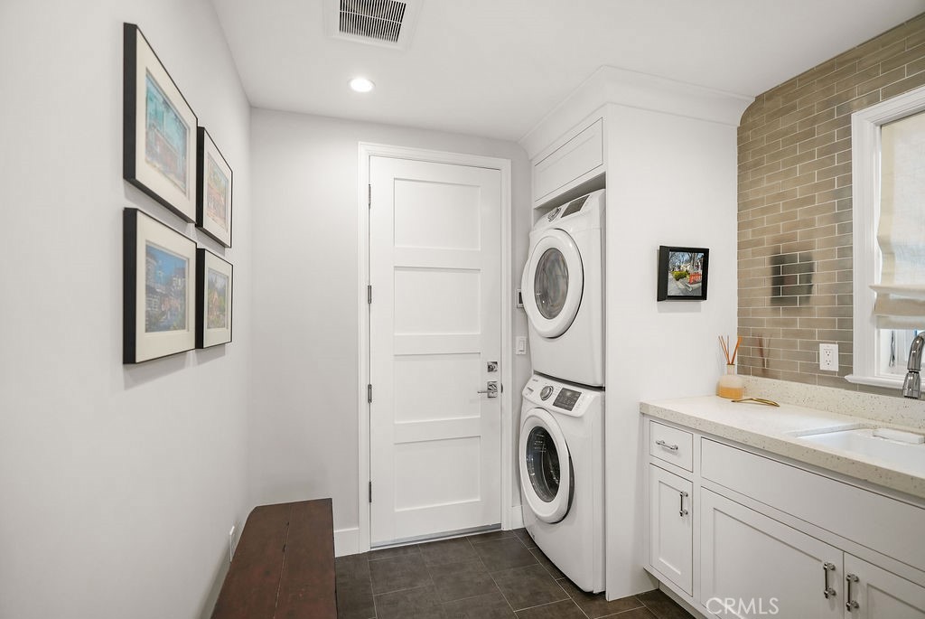 615 Begonia Avenue Property Photo 15