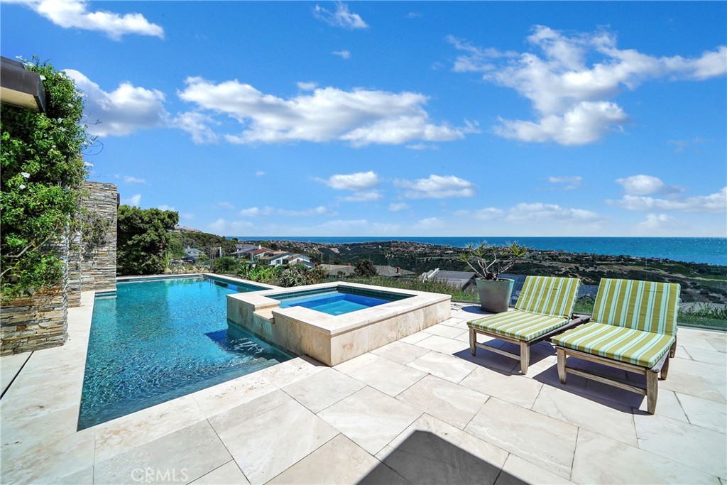 9 Jade Cove Property Photo 29