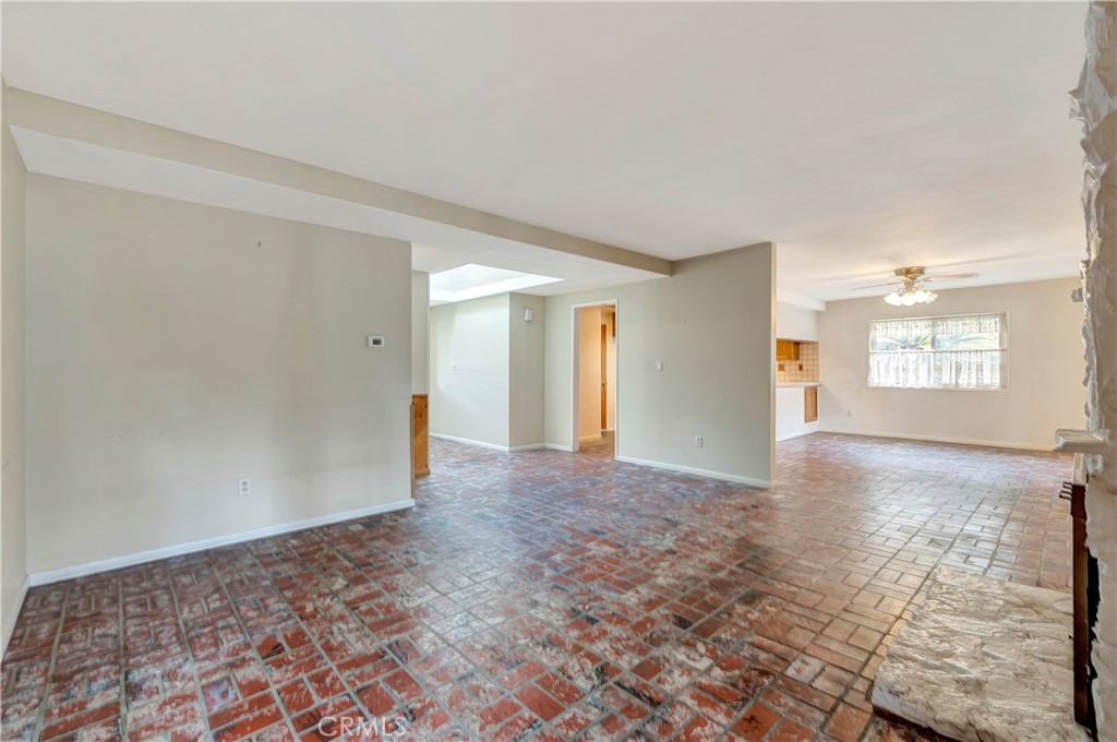1107 Norby Lane Property Photo 3