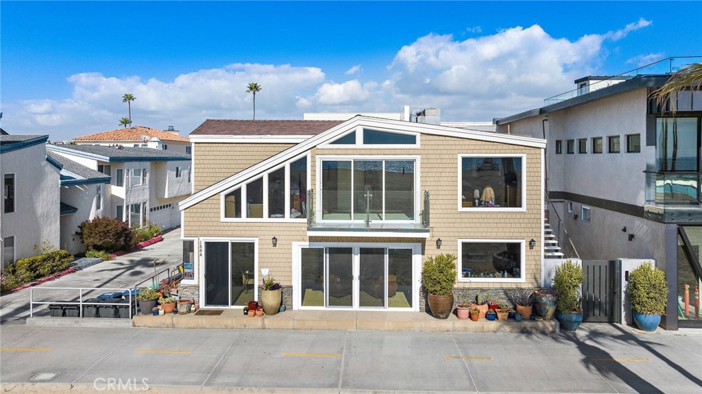 1504 W Oceanfront 5 Property Photo 5