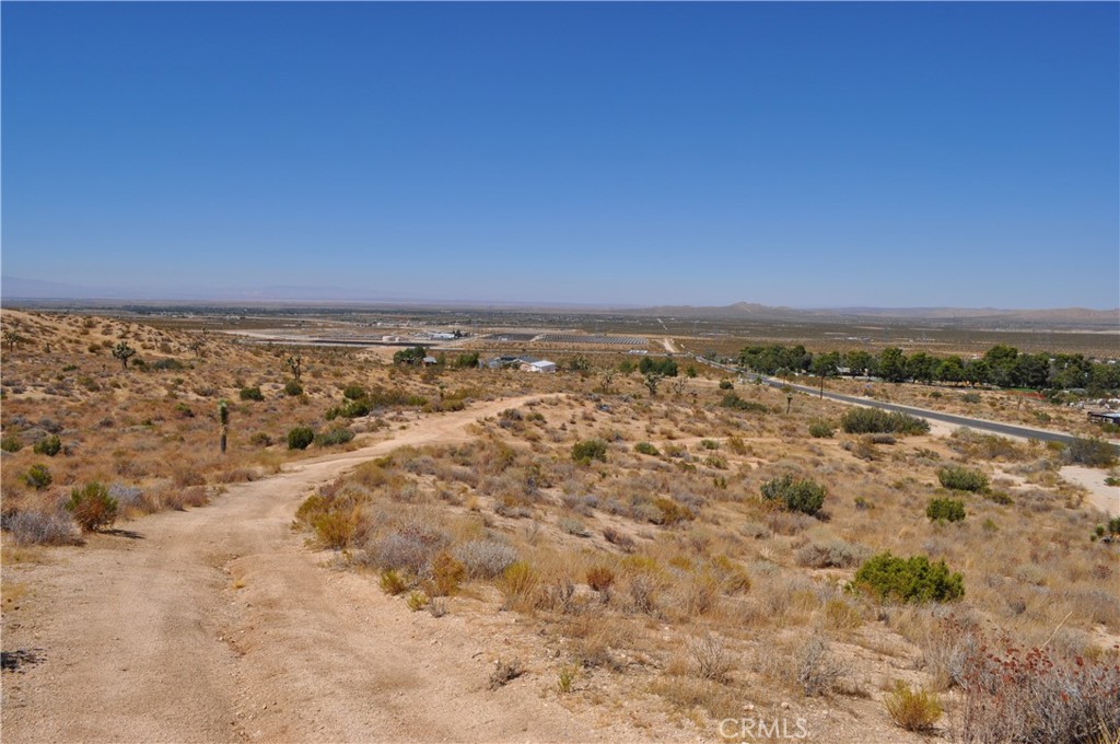 0 Vac/121 Ste(pav)/vic Ave W Property Photo 15