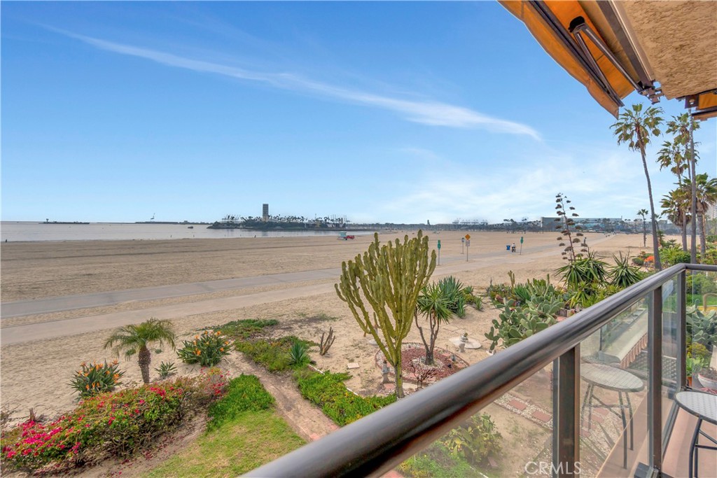 1230 E Ocean Boulevard 201