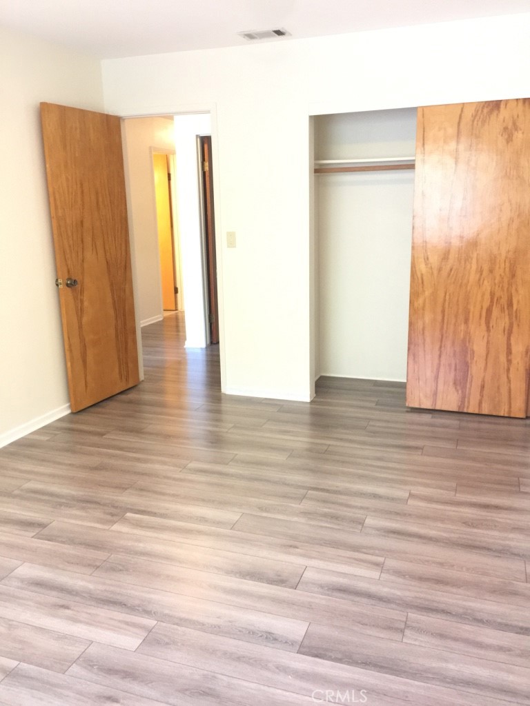 1040 Walnut Avenue Property Photo 20