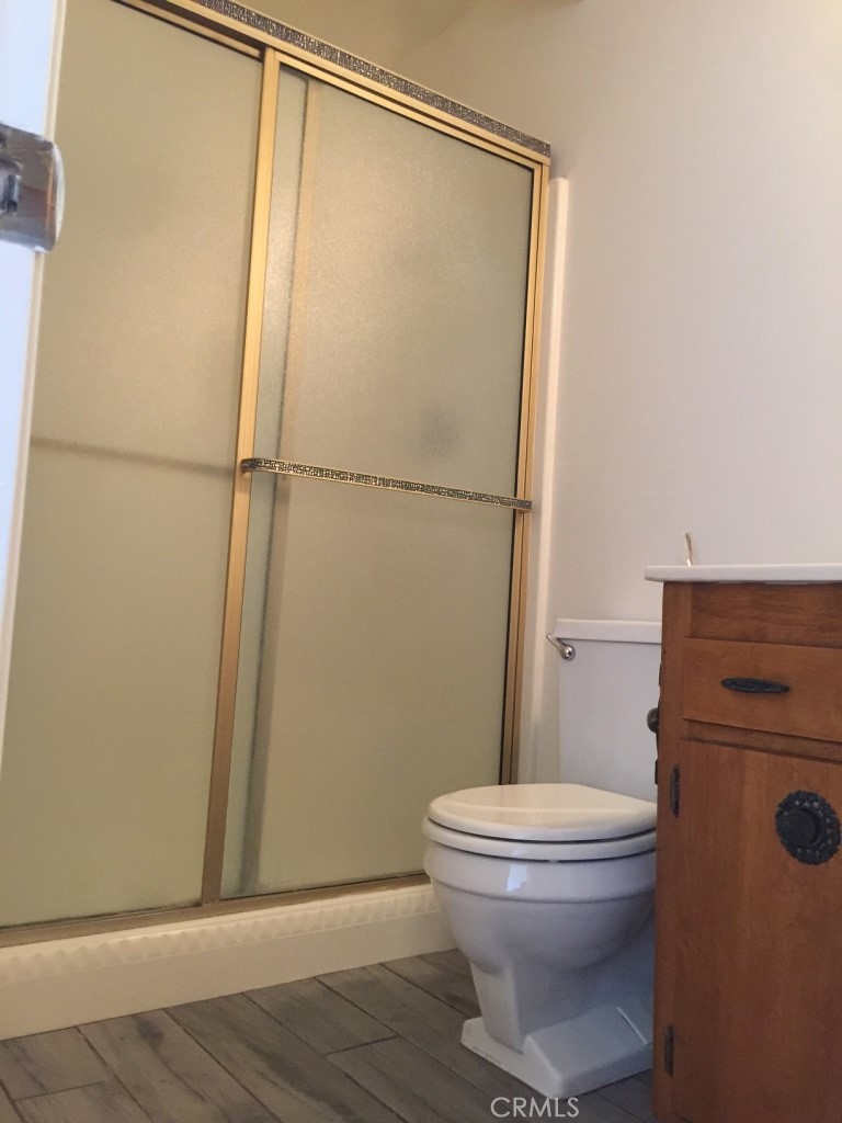 1040 Walnut Avenue Property Photo 30