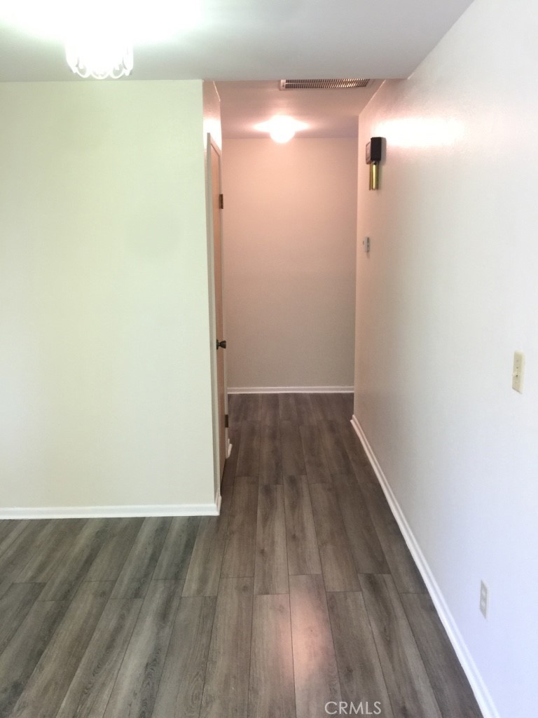 1040 Walnut Avenue Property Photo 37