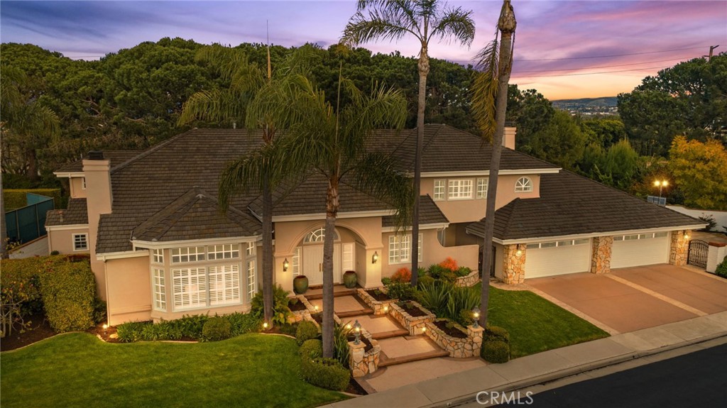 4 Huntington Court Property Photo