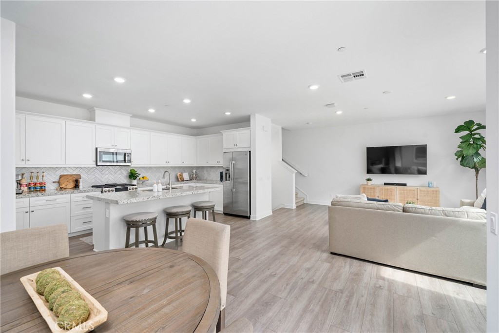 225 Carmona Property Photo