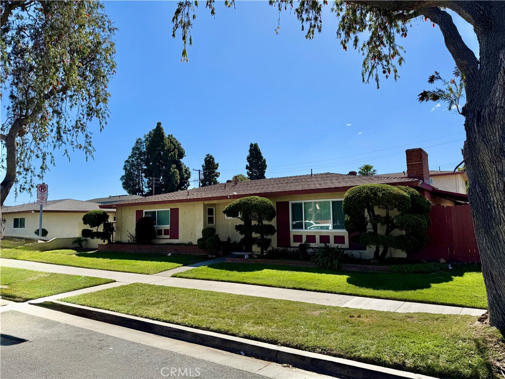3212 W Cabot Drive Property Photo