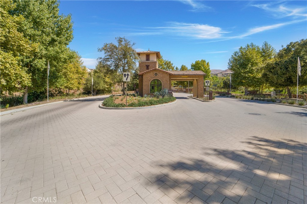 11085 Canyon Circle Property Photo 1