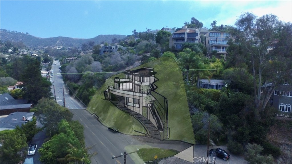 815 Bluebird Canyon Drive Property Photo 3