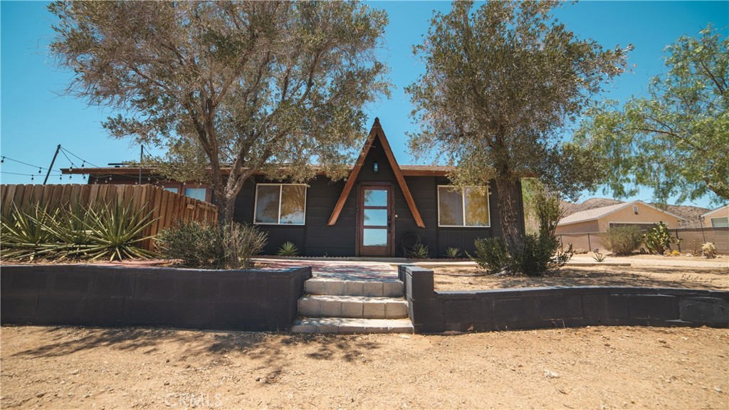 4762 Avenida Del Sol Property Photo